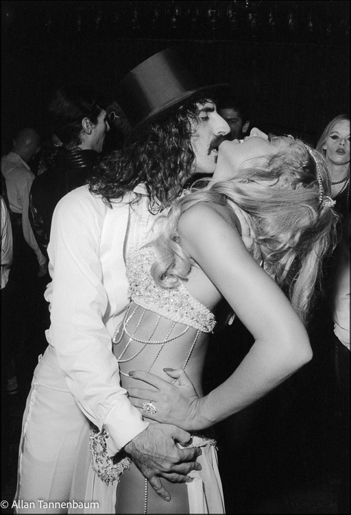 Frank Zappa & Showgirl