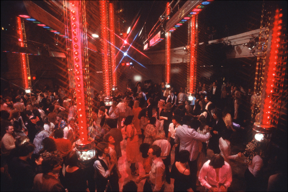 Studio 54 Red Blue View 2