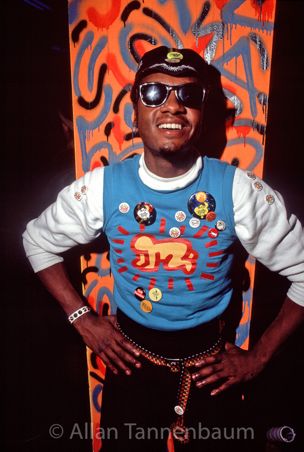 Hip-hop fashion relating to Keith Haring and Kenny Scharf 