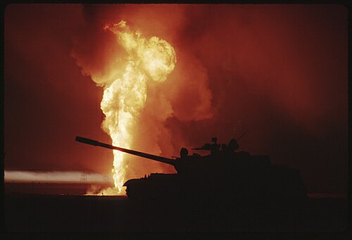 Gulf Oil Fire Tank.jpg