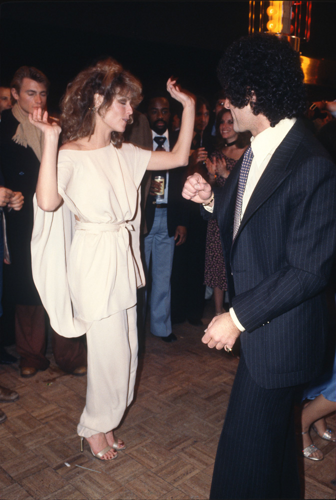 Farrah Dances at Studio 54